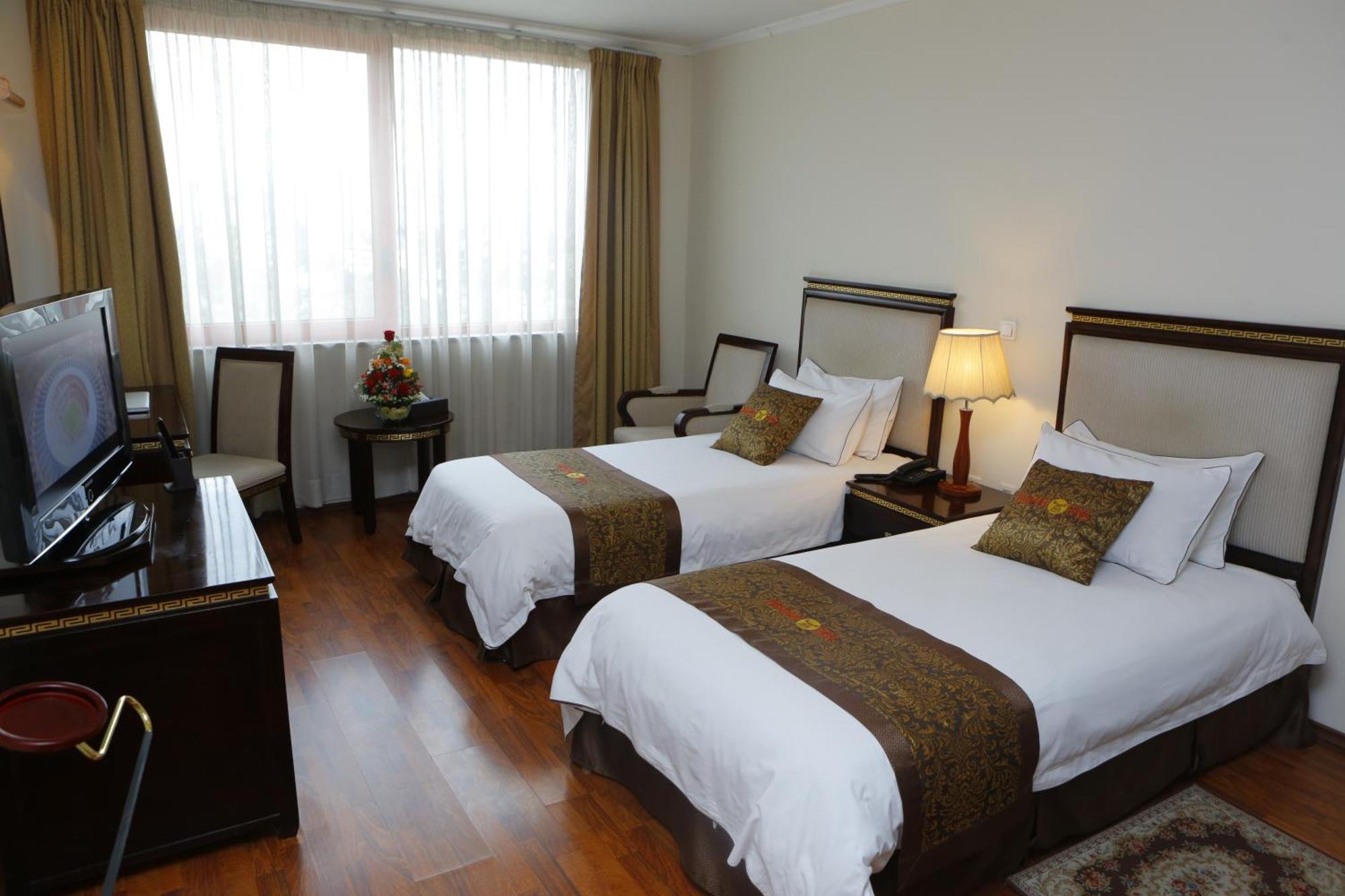 Wassamar Hotel Addis Ababa Exterior photo